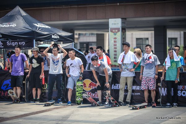 VansDragonsk8ƒœæ©13081120130810-030-2