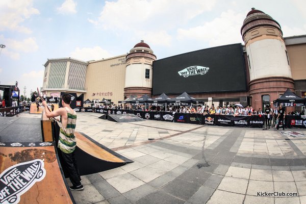 VansDragonsk8ƒœæ©13081120130810-108-2