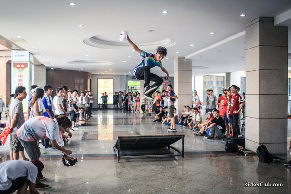 VansDragonsk8ƒœæ©13081120130810-377