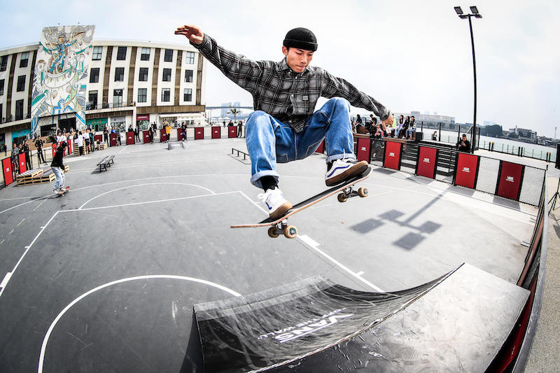 嗨仔 – frontside 180 ollie